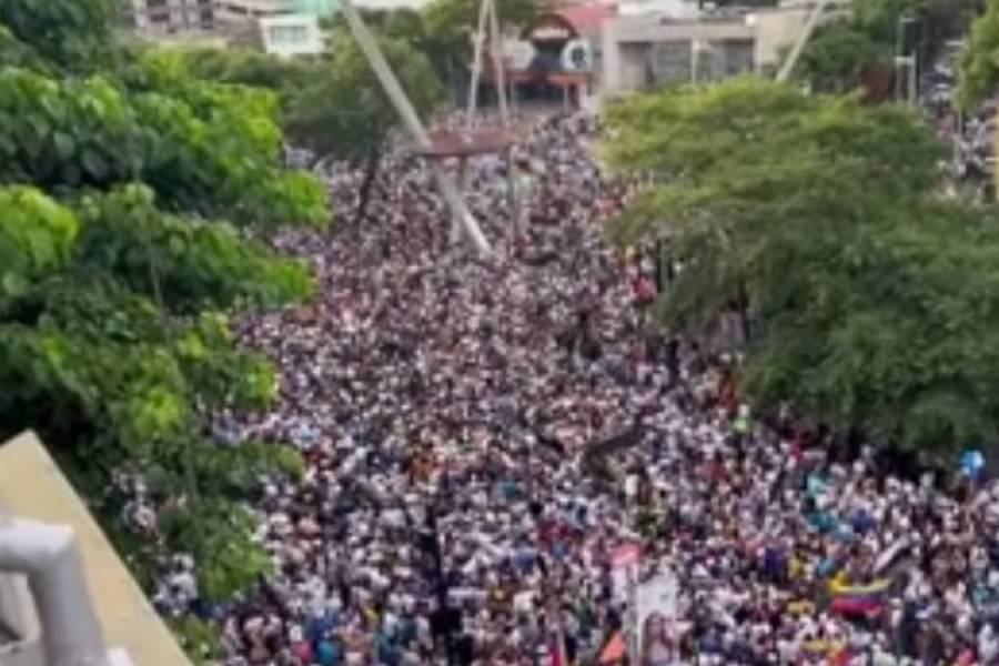 Venezuela: el chavismo y la oposición marchan a horas de las presidenciales