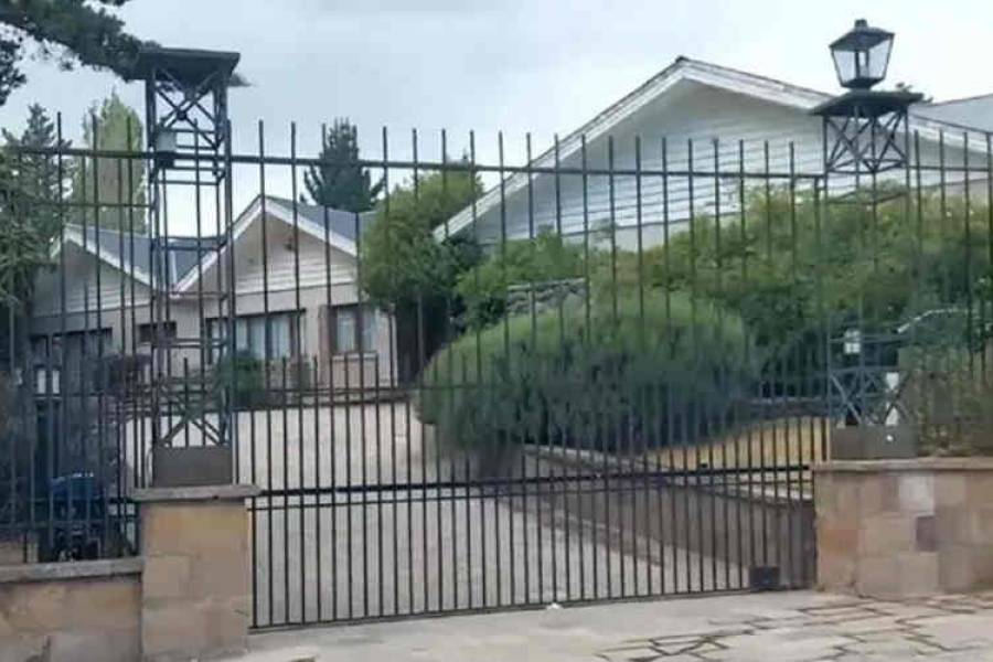 Santa Cruz: venderán la residencia de El Calafate para construir escuelas