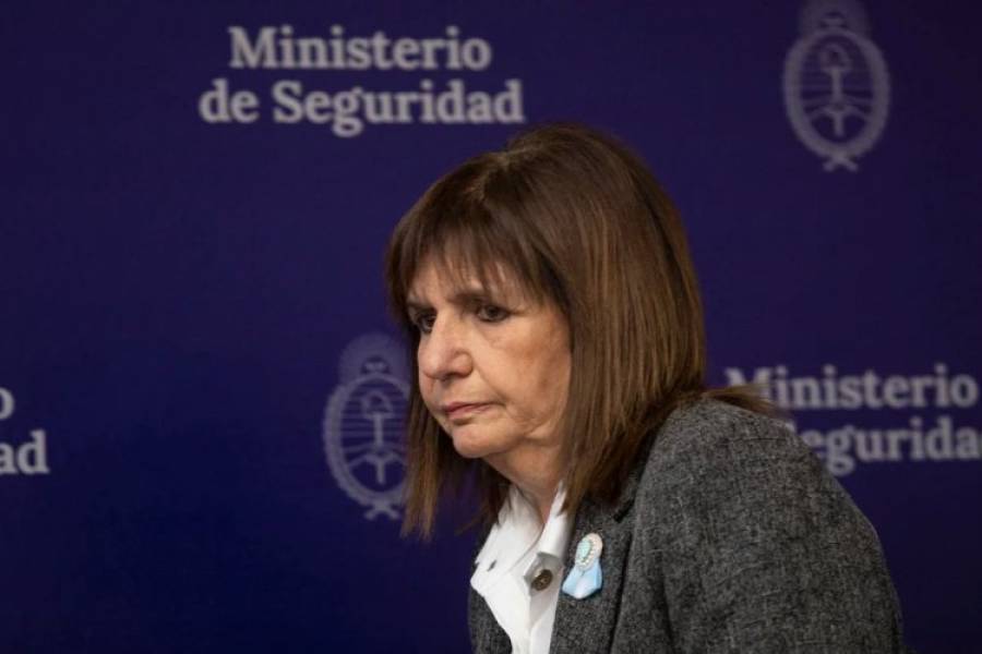 Causa seguros: Bullrich aparta de la Gendarmería a cinco integrantes de la fuerza