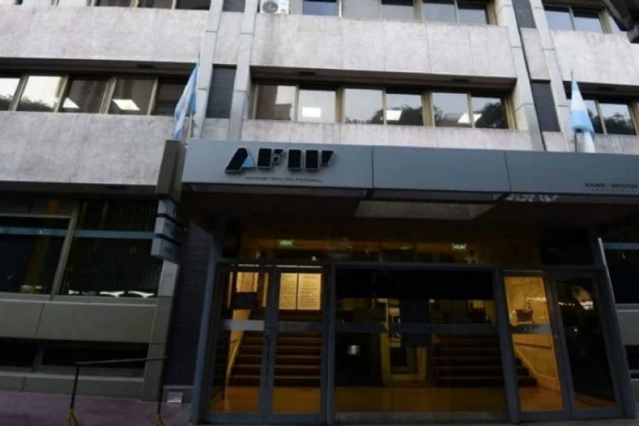 AFIP controla: ¿cuánta plata puedo pasarme de una billetera virtual a otra sin problemas?