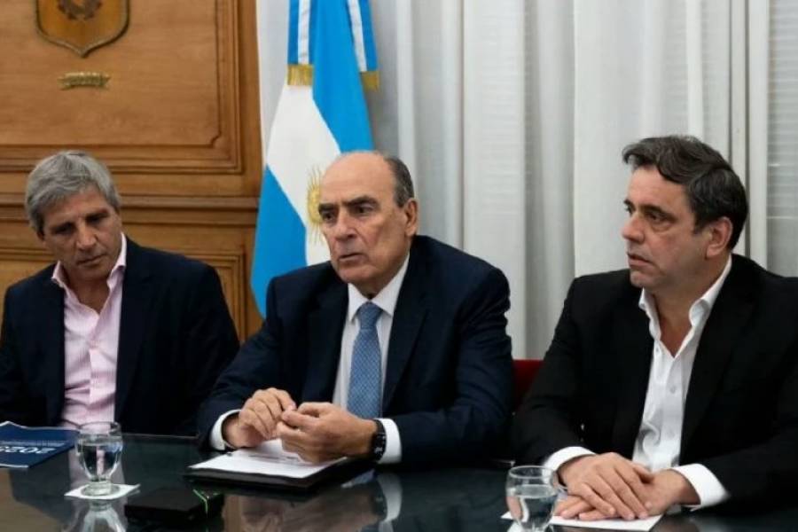 Tras la advertencia de Milei, Guillermo Francos y Luis Caputo activaron el 