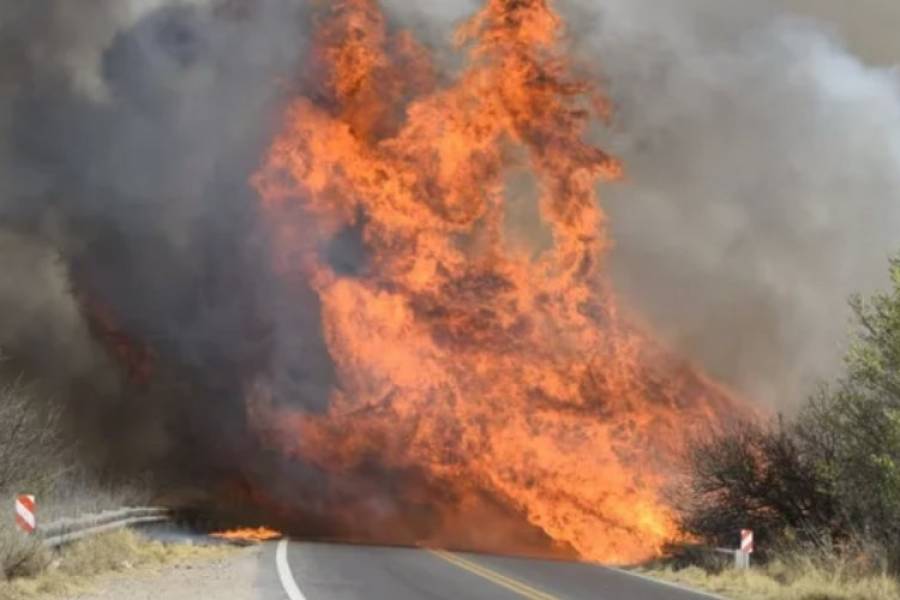 Continúan los incendios en Córdoba: cuatro nuevos focos en Capilla del Monte, Río Segundo y Río Cuarto