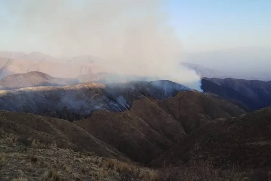 Alerta roja en la provincia por los incendios forestales