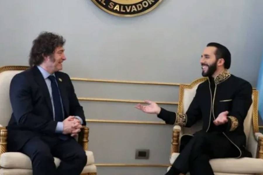 Nayib Bukele está en el país y este lunes se reúne con Javier Milei