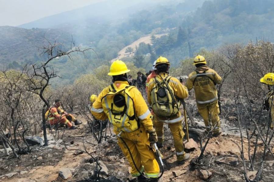 Córdoba y un escenario desolador: incendios forestales y cuatro sismos en menos de 48 horas