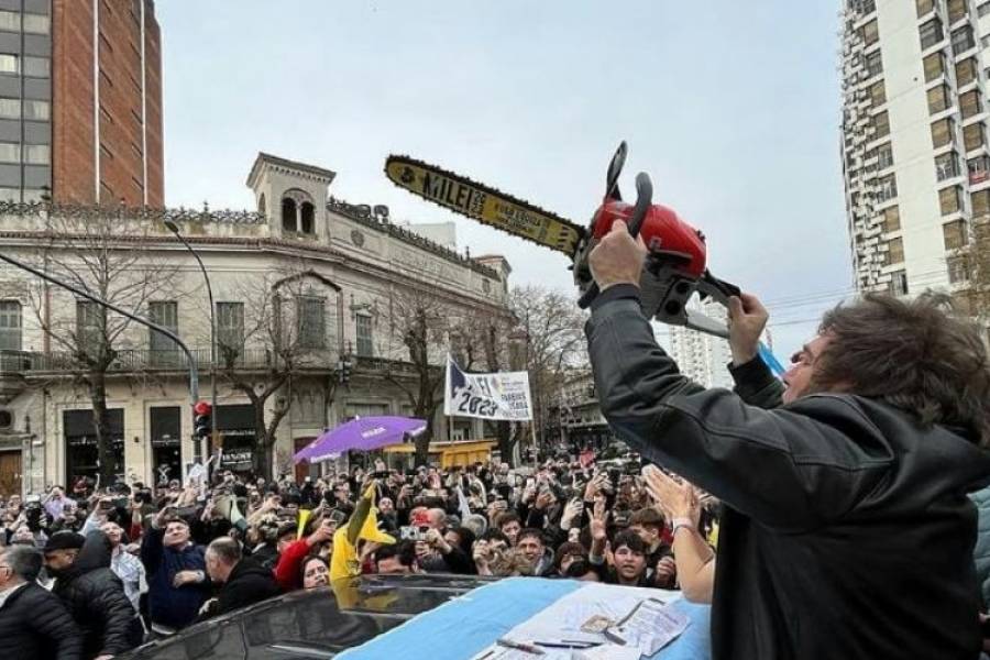 Más motosierra: Javier Milei cerró un instituto del área de transporte