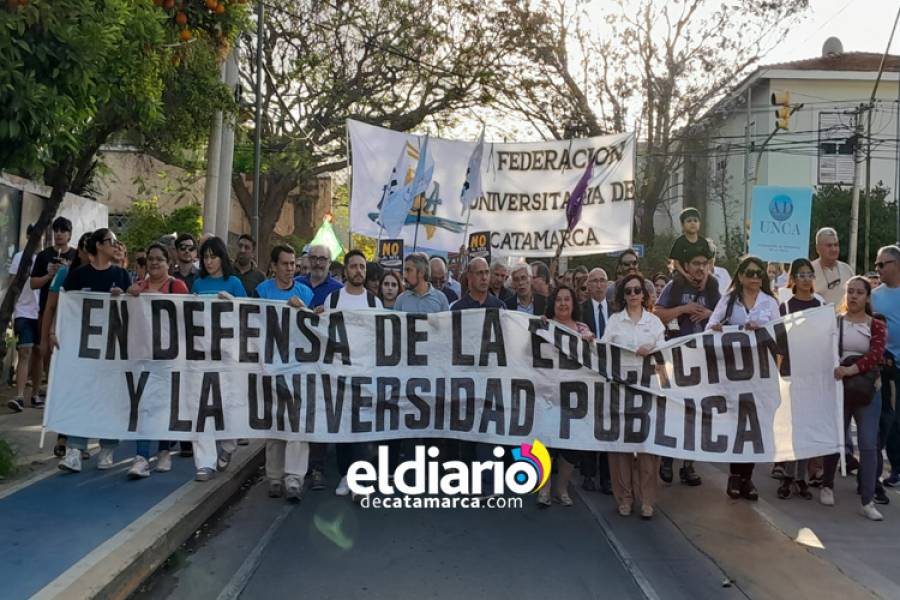 Catamarca marchó en contra del veto de Milei a la Ley de Financiamiento Universitario