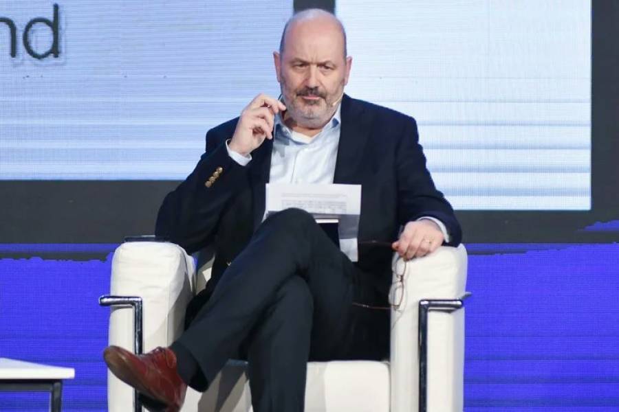 Sturzenegger anunció que los gastos de las universidades deberán tener 