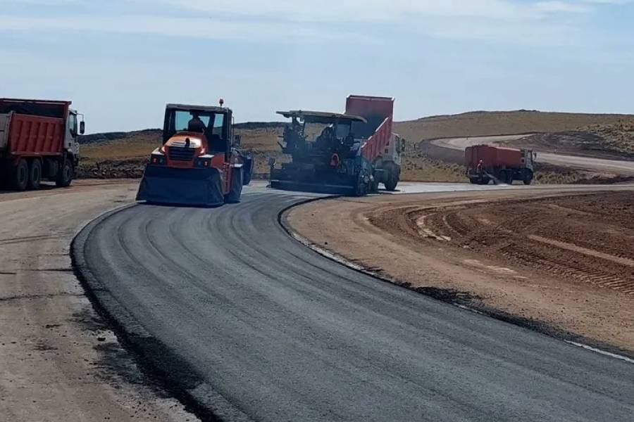 Avanza el asfaltado de la Ruta Provincial N°42: 30 Kilómetros que mejorarán la conectividad en el Este