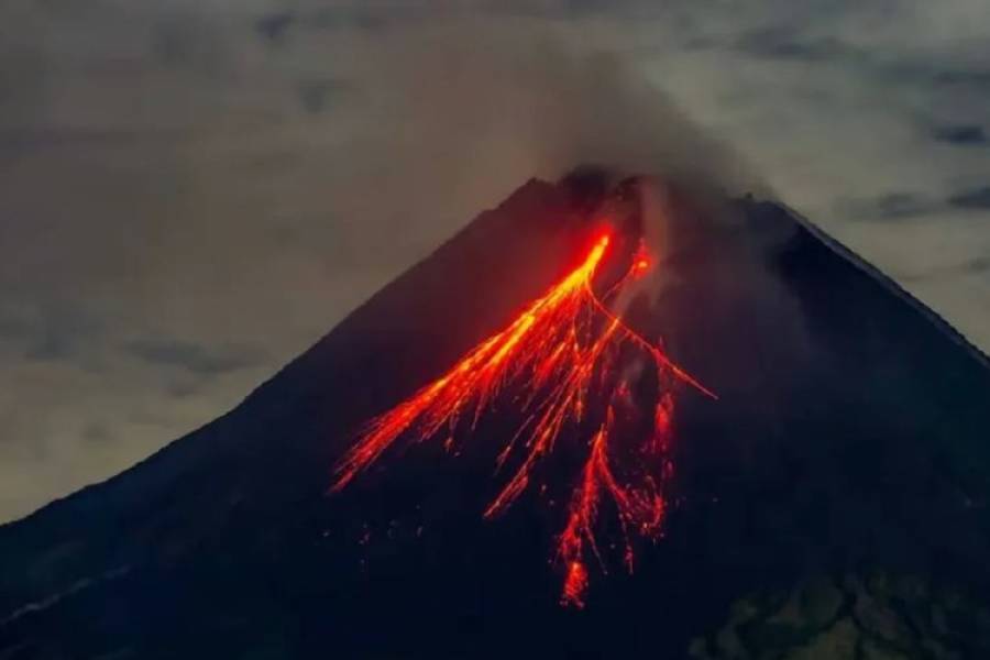 La erupción de volcán Lewotobi deja nueve muertos en Indonesia