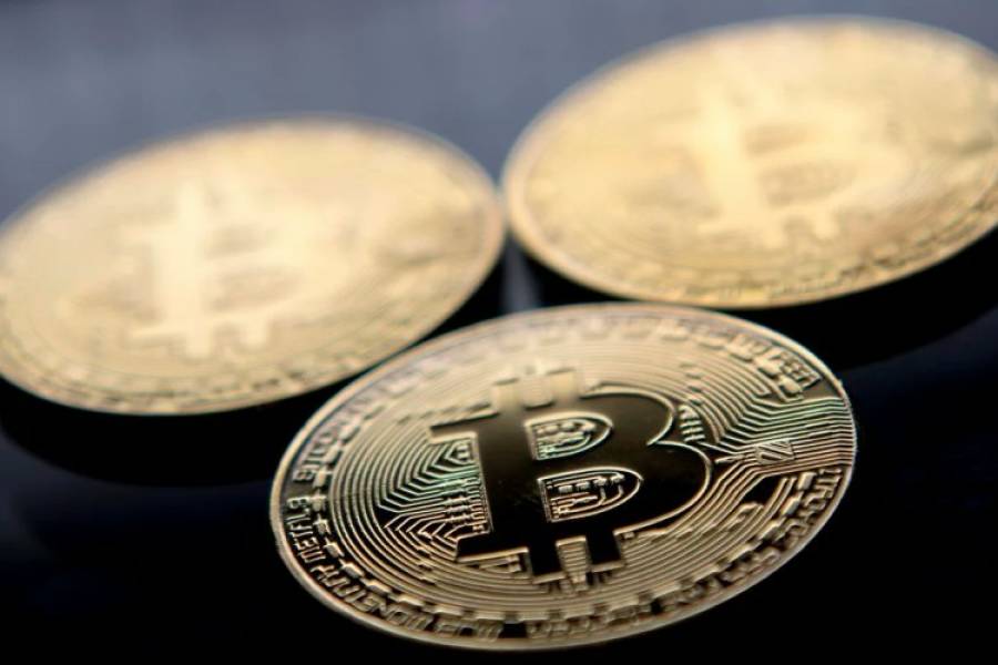 El Bitcoin continúa cotizando a niveles récord y ya vale más que la plata