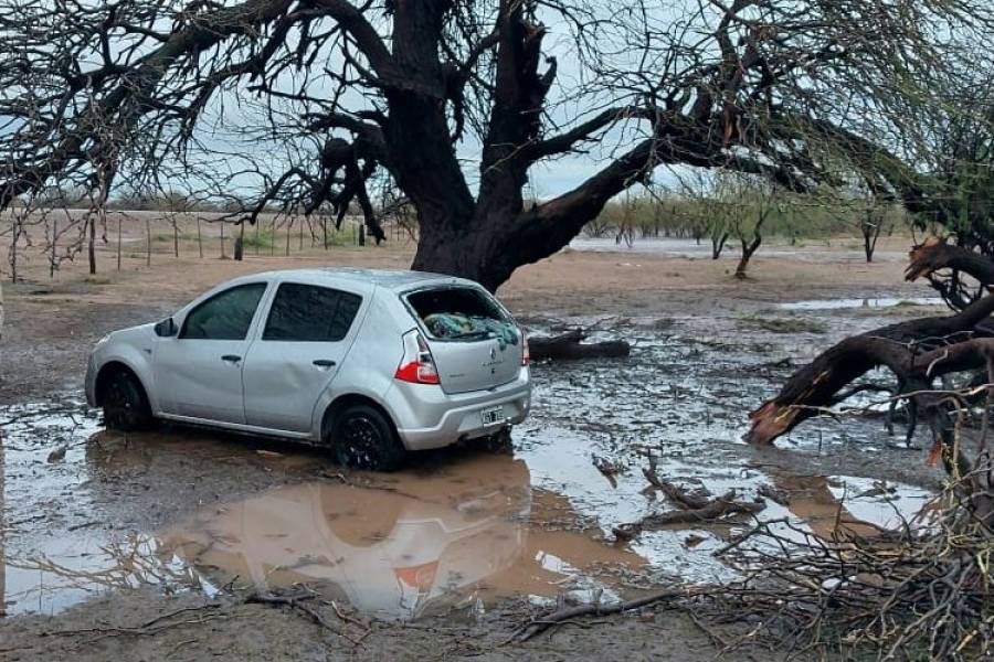 Dramáticos momentos vivieron los pobladores de Telaritos tras intensa lluvia