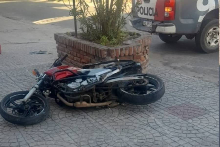 Fallece un adolescente tras un choque entre dos motos