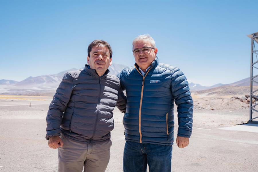 Jalil junto al Gobernador Vargas Correa de la región de Atacama Inauguran Refugios en la Ruta de Los Seismiles